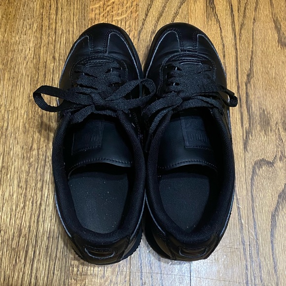 Puma Roma Shoes - Picture 5 of 9